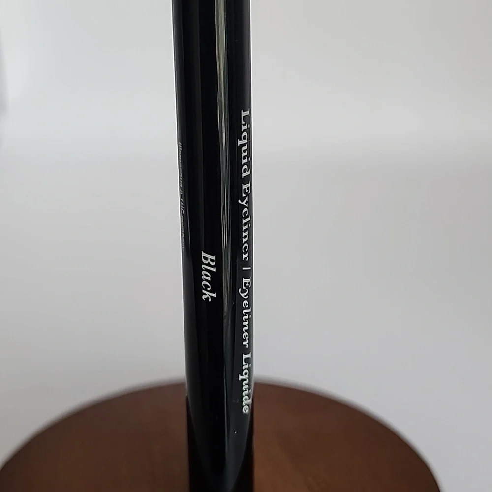 Illamasqua Liquid Eyeliner - Black